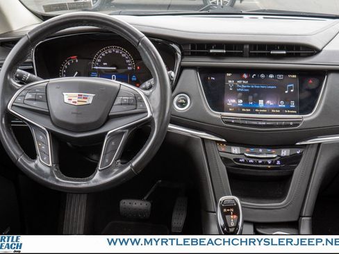 Used 2019 Cadillac XT5 Luxury image 14
