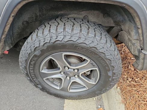 Used 2018 Jeep Wrangler Unlimited Sport S image 6