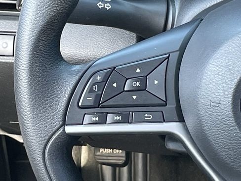 Used 2021 Nissan Altima 2.5 S FWD image 12