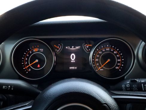 Used 2021 Jeep Wrangler Unlimited Sport AWD/4WD image 26