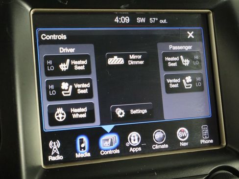 Used 2014 Jeep Grand Cherokee Summit image 32