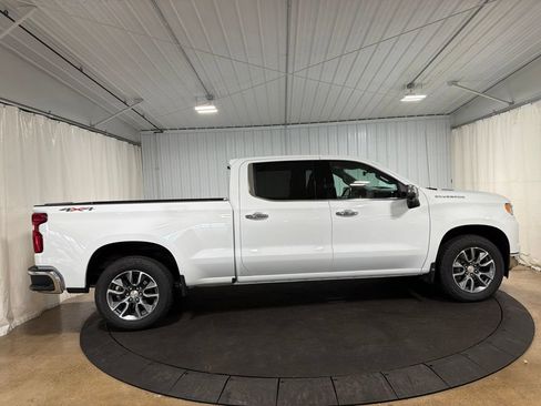 Certified 2023 Chevrolet Silverado 1500 LTZ w/ Technology Package AWD/4WD image 10