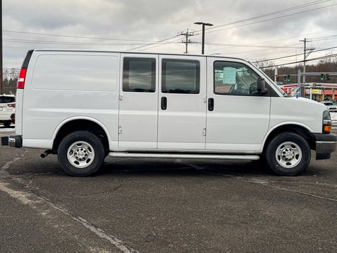 Used 2024 Chevrolet Express 2500 w/ Driver Convenience Package image 2
