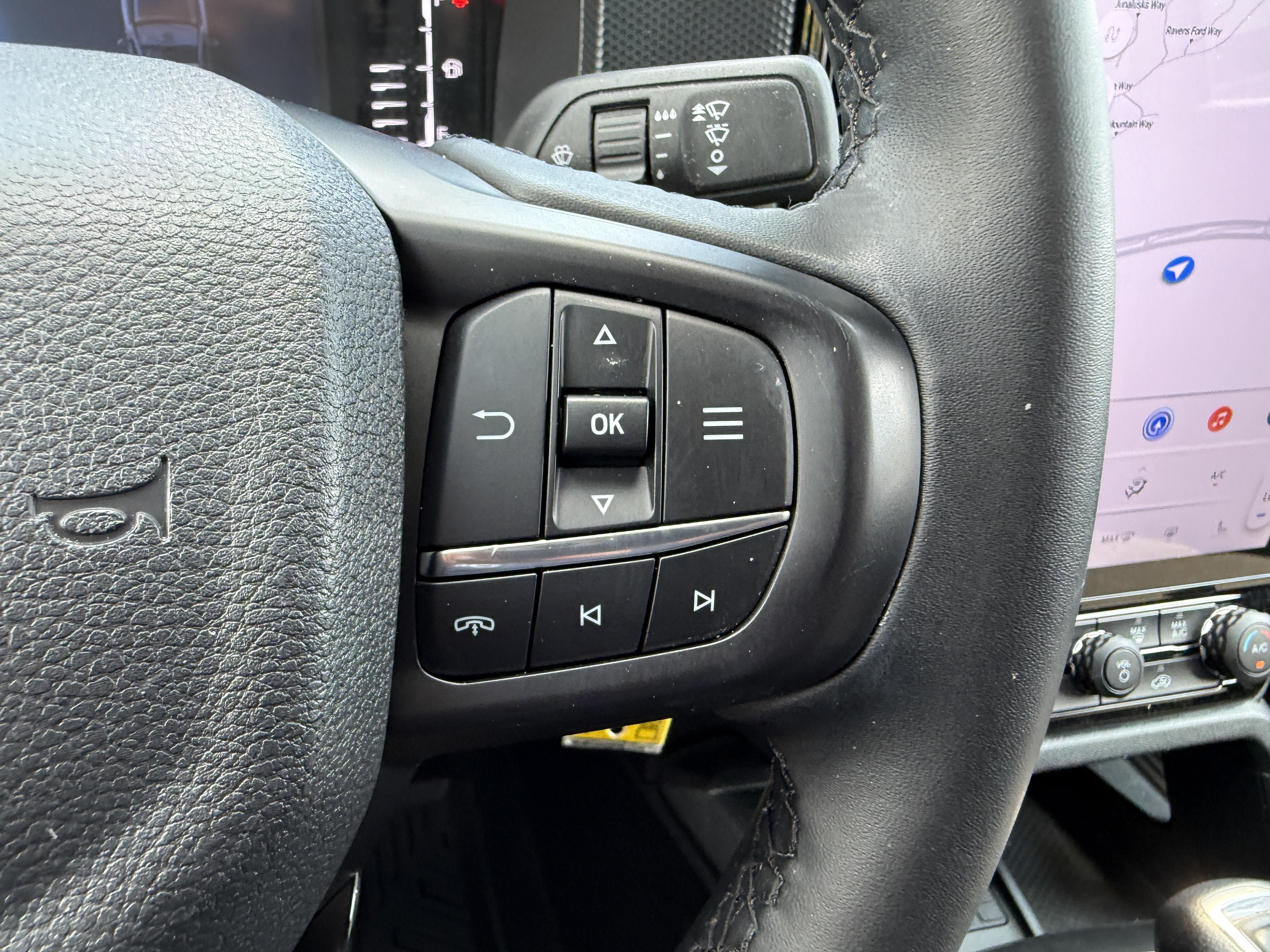 Used 2025 Ford Ranger XLT w/ Equipment Group 301A High AWD/4WD image 25