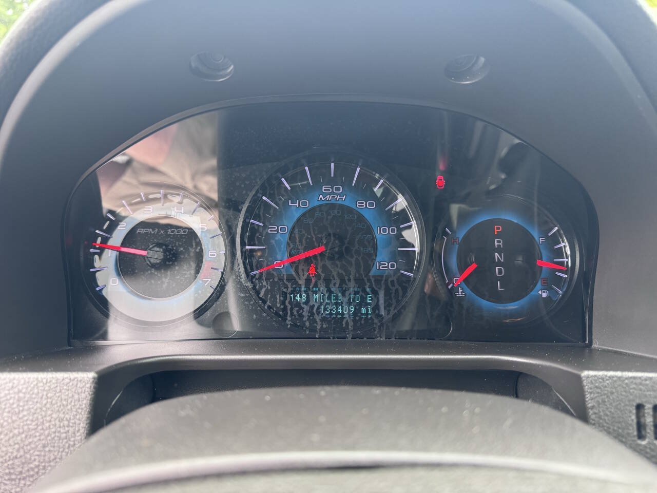 Used 2010 Ford Fusion SEL FWD image 19