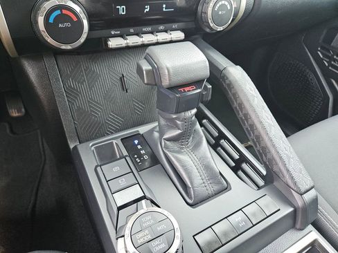 Used 2024 Toyota Tacoma TRD Off-Road AWD/4WD image 28