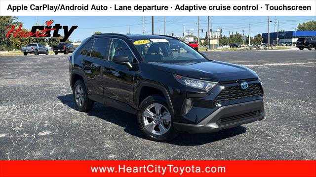 Certified 2022 Toyota RAV4 LE AWD/4WD image 1