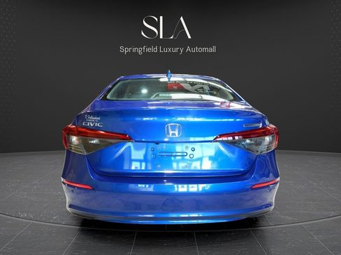 Used 2022 Honda Civic Touring image 7