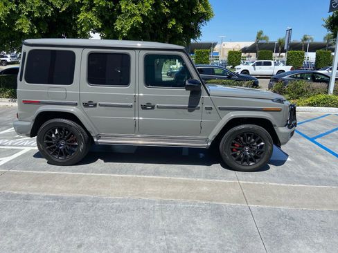 Used 2021 Mercedes-Benz G 550 image 5