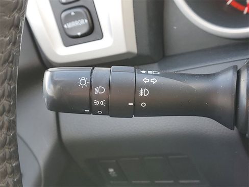 Used 2009 Pontiac Vibe GT image 19