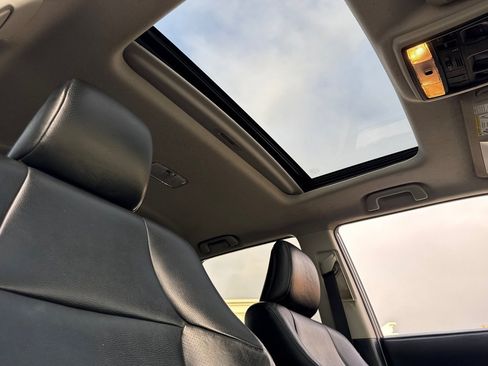 Used 2010 Toyota 4Runner Limited image 14