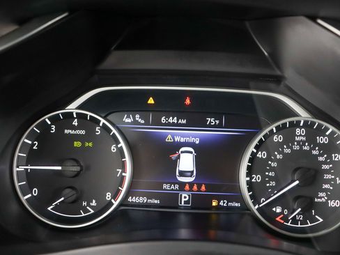 Used 2023 Nissan Murano SV AWD/4WD image 15