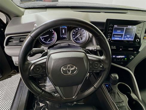Certified 2023 Toyota Camry SE image 11