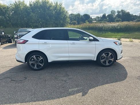 Used 2022 Ford Edge ST w/ Equipment Group 401A AWD/4WD image 8