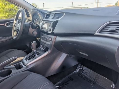 Used 2017 Nissan Sentra SV FWD image 23