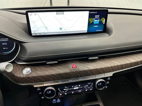 Used 2022 Genesis G80 2.5T w/ Prestige Package image 29