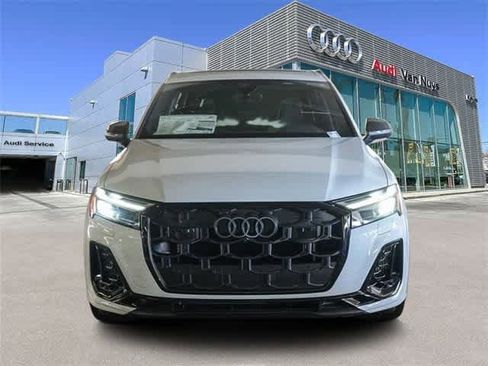 New 2025 Audi SQ7 Premium Plus image 6