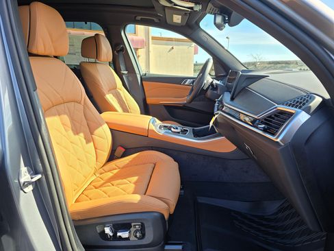 New 2026 BMW X5 xDrive50e w/ Executive Package image 45