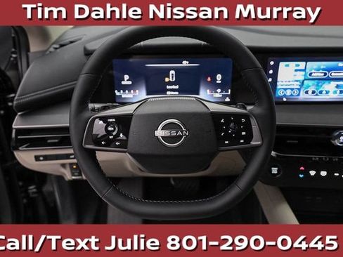 Used 2025 Nissan Murano SV AWD/4WD image 23