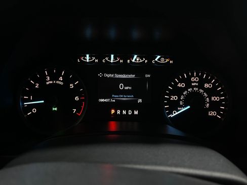 Used 2020 Ford F150 XLT w/ Equipment Group 302A Luxury AWD/4WD image 22