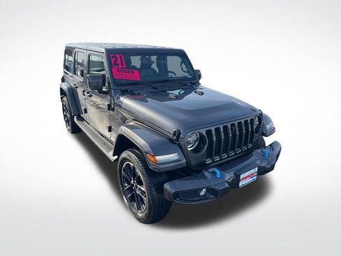 Used 2021 Jeep Wrangler Unlimited Sahara AWD/4WD image 34