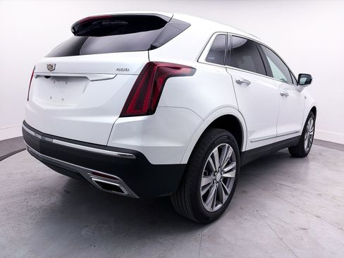 Used 2025 Cadillac XT5 Premium Luxury image 17