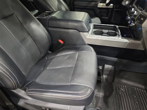 Used 2022 Ford F450 Lariat w/ FX4 Off-Road Package image 10