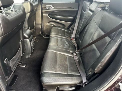 Used 2019 Jeep Grand Cherokee Limited w/ Luxury Group II AWD/4WD image 26