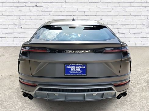 Used 2022 Lamborghini Urus image 3
