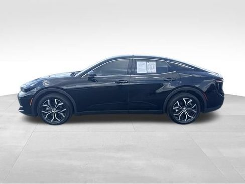 Used 2023 Toyota Crown AWD/4WD image 2