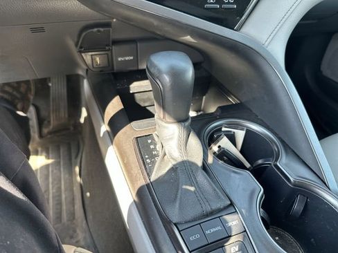 Certified 2022 Toyota Camry XSE w/ Cold Weather Package FWD image 25