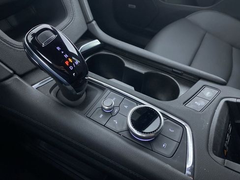 New 2025 Cadillac XT6 Premium Luxury w/ Technology Package FWD image 7