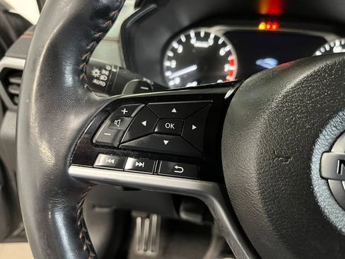 Used 2019 Nissan Altima 2.5 SR w/ SR Premium Package FWD image 25
