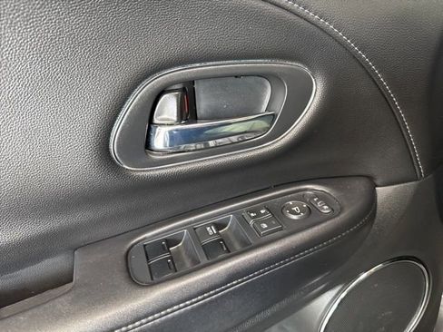 Used 2016 Honda HR-V EX-L image 19