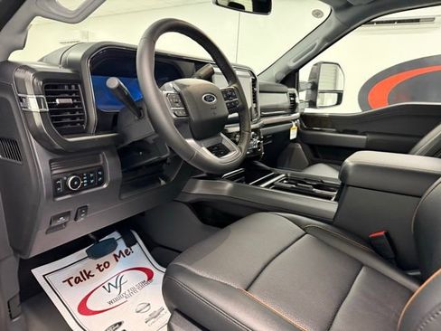 New 2026 Ford F250 Lariat w/ Black Appearance Package AWD/4WD image 11