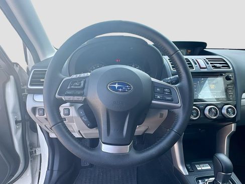 Used 2016 Subaru Forester 2.5i Touring w/ Eyesight & Navigation System AWD/4WD image 9
