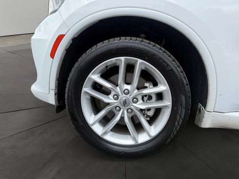 Used 2024 Dodge Durango GT AWD/4WD image 9
