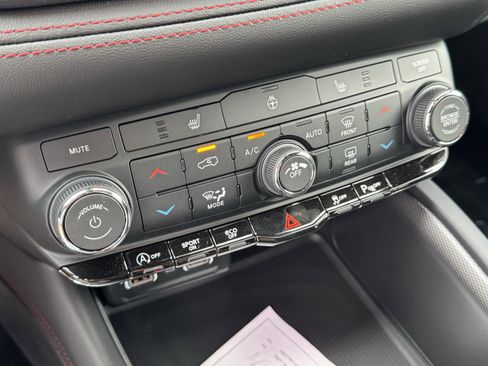 New 2026 Dodge Durango GT image 19