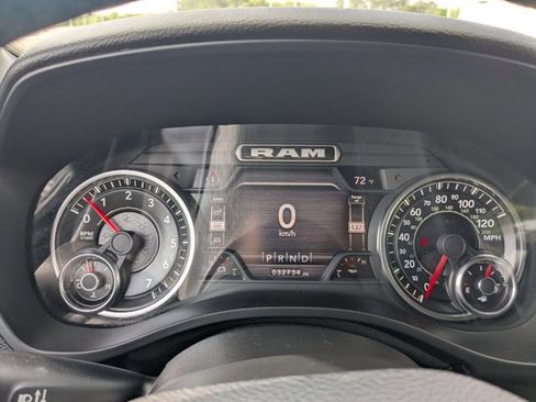 Used 2022 RAM 1500 Big Horn image 10