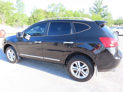 Used 2013 Nissan Rogue SV image 10
