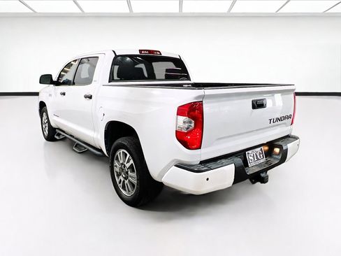 Used 2019 Toyota Tundra SR5 w/ SR5 Convenience Package RWD image 6