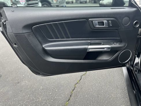 Used 2020 Ford Mustang GT Premium image 9