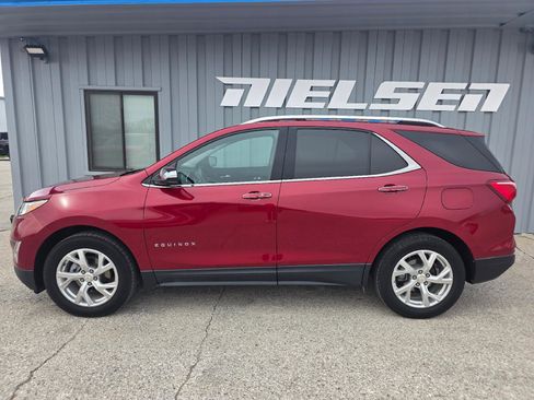 Used 2020 Chevrolet Equinox Premier image 1