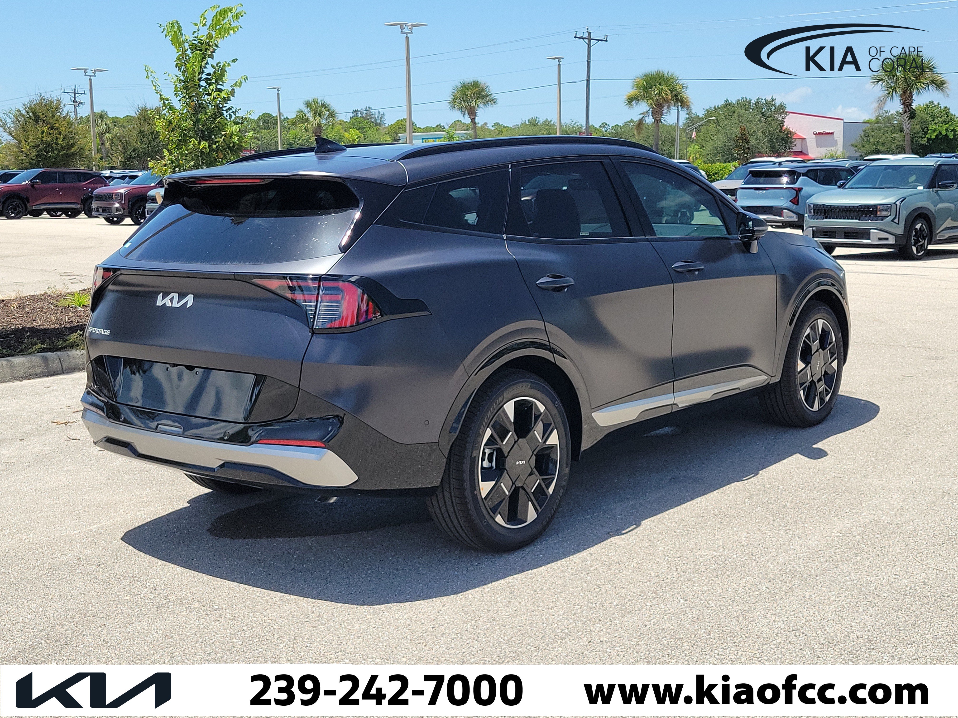 New 2026 Kia Sportage SX FWD image 6