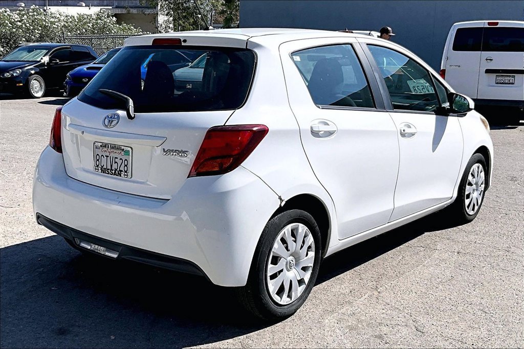 Used 2015 Toyota Yaris L FWD image 4