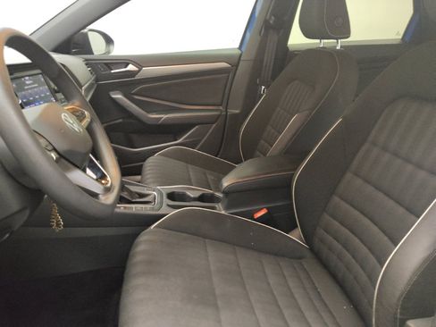 Used 2022 Volkswagen Jetta Sport FWD image 17