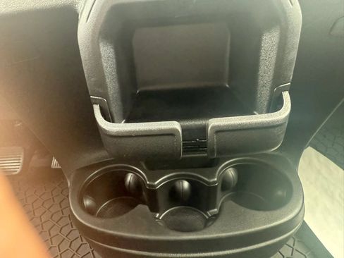 Used 2024 RAM ProMaster 2500 FWD image 17