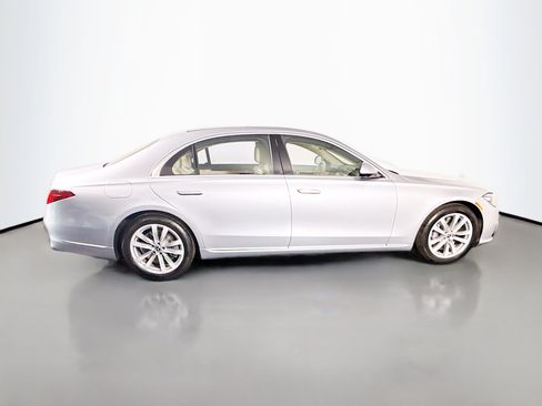 Used 2022 Mercedes-Benz S 500 4MATIC image 11