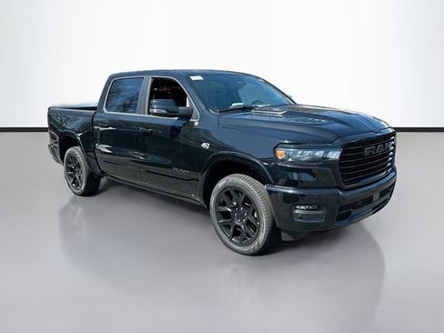 New 2026 RAM 1500 Laramie AWD/4WD image 3