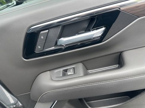 New 2026 Chevrolet Suburban Premier w/ Sun And Tow Package image 35